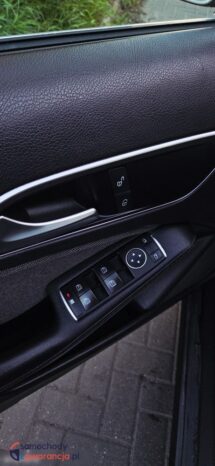 Mercedes-Benz GLA full