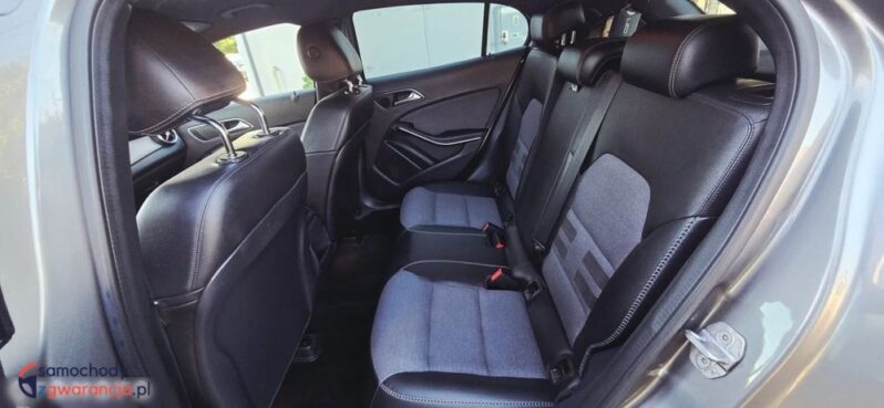 Mercedes-Benz GLA full