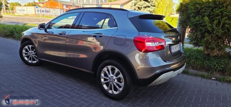 Mercedes-Benz GLA full