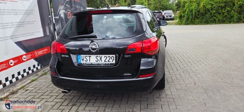 Opel Astra 2.0 CDTI DPF Automatik Design Edition full