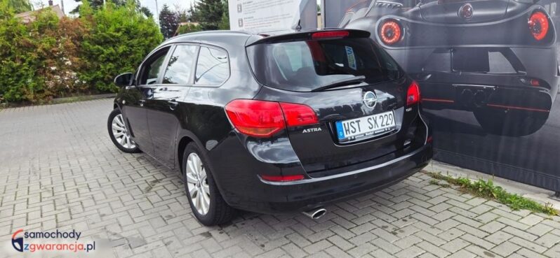 Opel Astra 2.0 CDTI DPF Automatik Design Edition full
