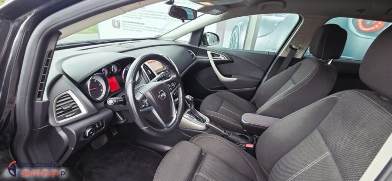 Opel Astra 2.0 CDTI DPF Automatik Design Edition full