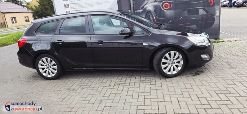 Opel Astra 2.0 CDTI DPF Automatik Design Edition full