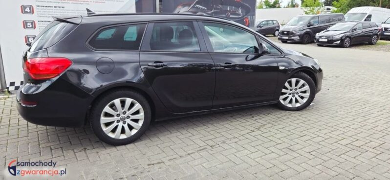 Opel Astra 2.0 CDTI DPF Automatik Design Edition full
