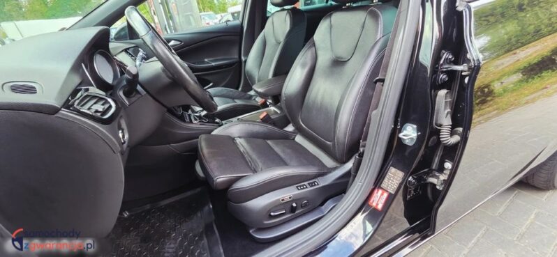 Opel Astra 1.6 BiTurbo D Start/Stop Sports Tourer Ultimate full