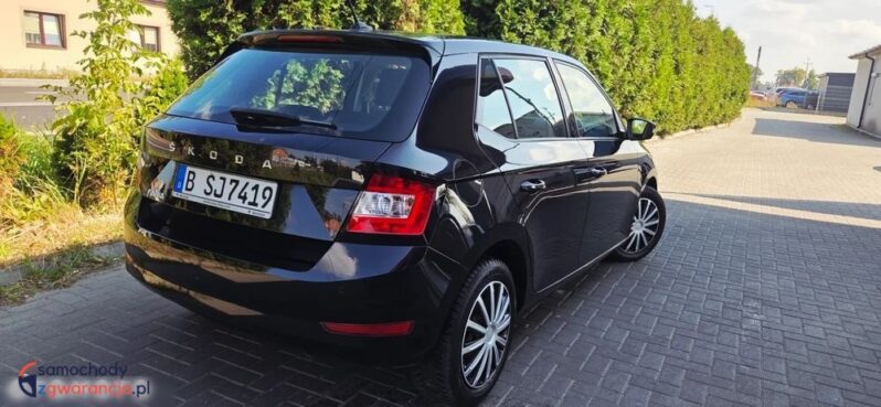 Skoda Fabia 1.0 TSI Essence full