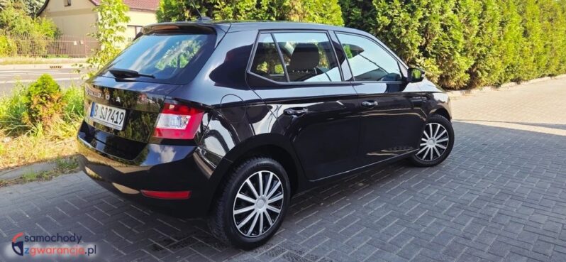 Skoda Fabia 1.0 TSI Essence full