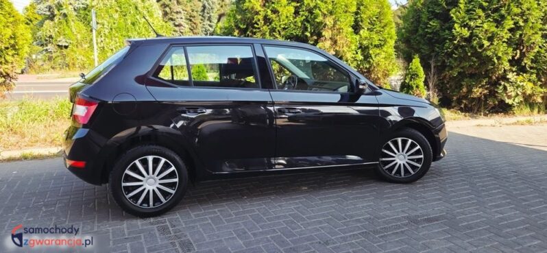 Skoda Fabia 1.0 TSI Essence full