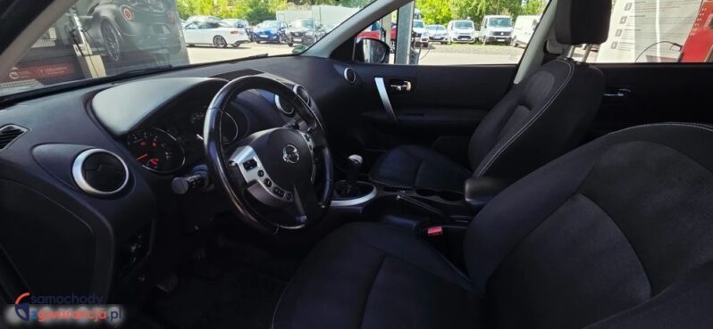 Nissan Qashqai 1.6 Tekna full