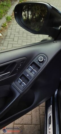 Volkswagen Golf 1.2 TSI BlueMotion Technology Cup full