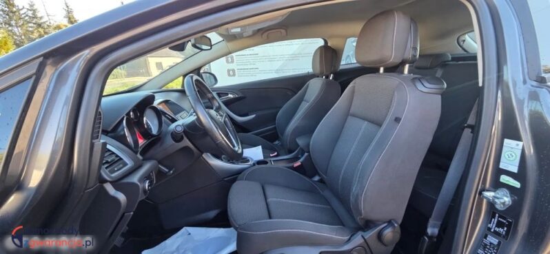 Opel Astra GTC 1.6 Turbo Innovation full