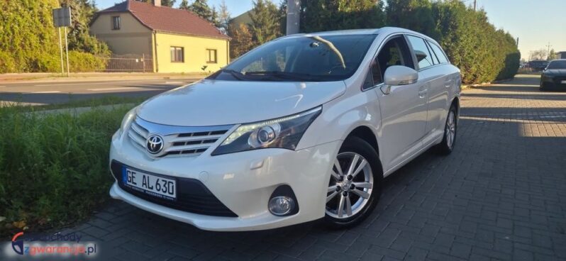 Toyota Avensis 2.0 D-4D Premium full