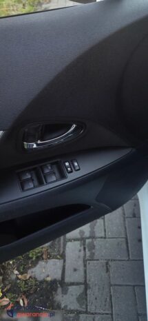 Toyota Avensis 2.0 D-4D Premium full