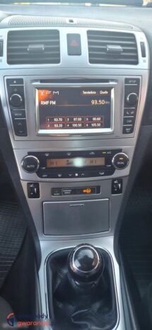 Toyota Avensis 2.0 D-4D Premium full