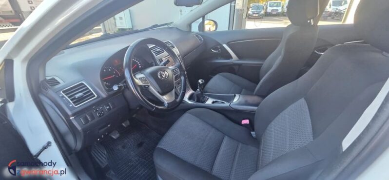 Toyota Avensis 2.0 D-4D Premium full