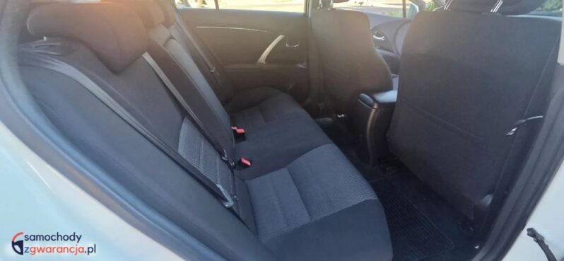 Toyota Avensis 2.0 D-4D Premium full