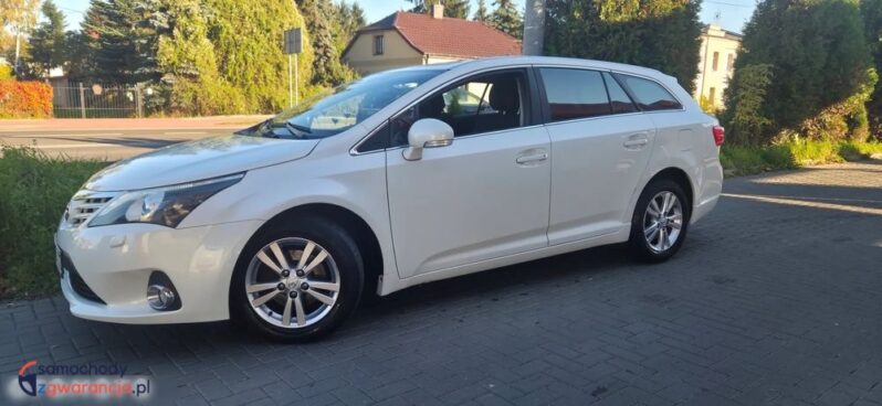 Toyota Avensis 2.0 D-4D Premium full