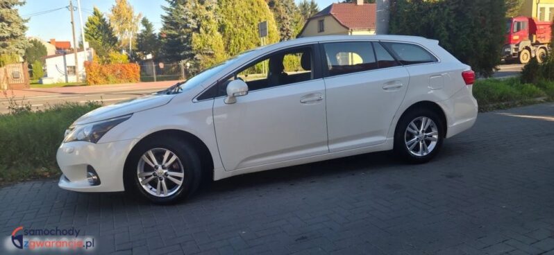 Toyota Avensis 2.0 D-4D Premium full
