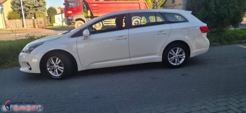 Toyota Avensis 2.0 D-4D Premium full
