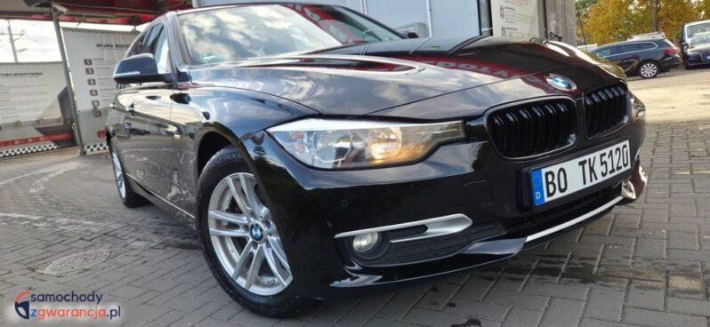 BMW Seria 3 320d DPF Touring Blue Performance Edition Exclusive full
