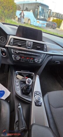 BMW Seria 3 320d DPF Touring Blue Performance Edition Exclusive full