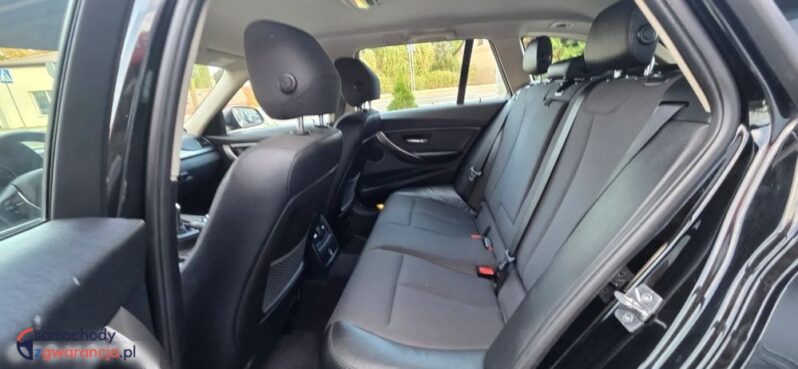 BMW Seria 3 320d DPF Touring Blue Performance Edition Exclusive full