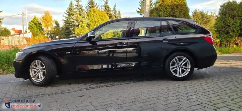 BMW Seria 3 320d DPF Touring Blue Performance Edition Exclusive full