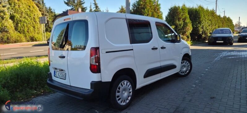 Opel Combo full