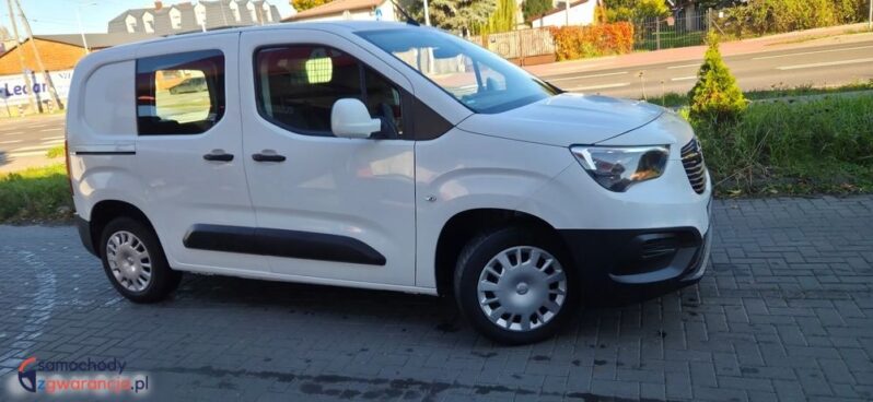 Opel Combo full