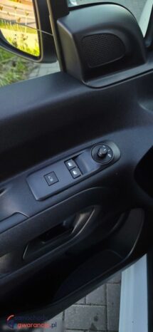 Opel Combo full