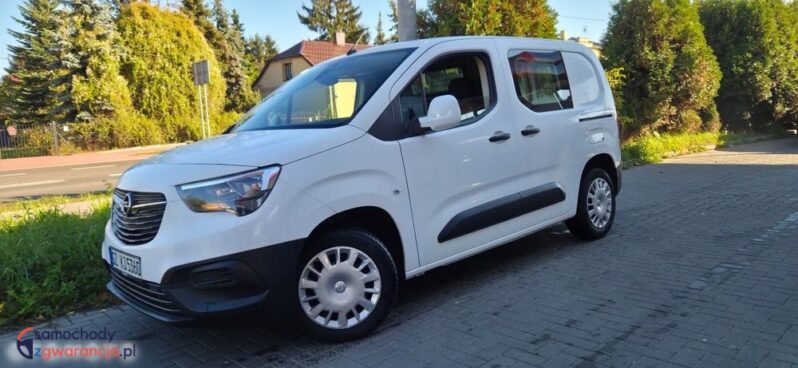 Opel Combo full