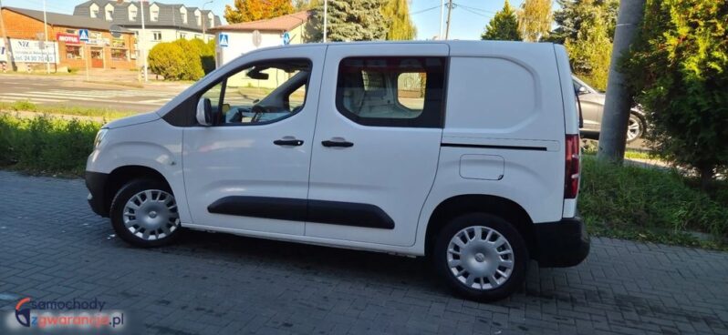 Opel Combo full