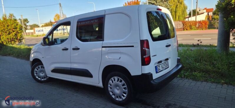 Opel Combo full