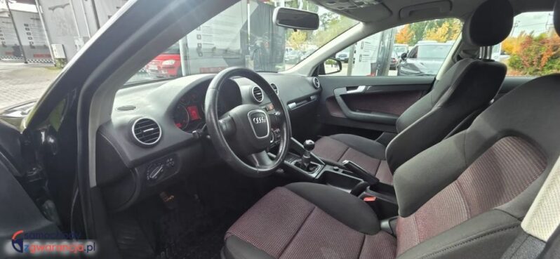 Audi A3 Sportback 2.0 TDI DPF Quattro Attraction full