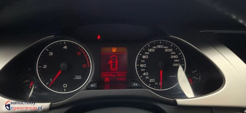 Audi A4 Avant 2.0 TDI DPF Attraction full