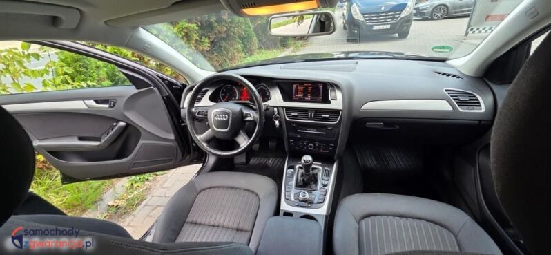 Audi A4 Avant 2.0 TDI DPF Attraction full