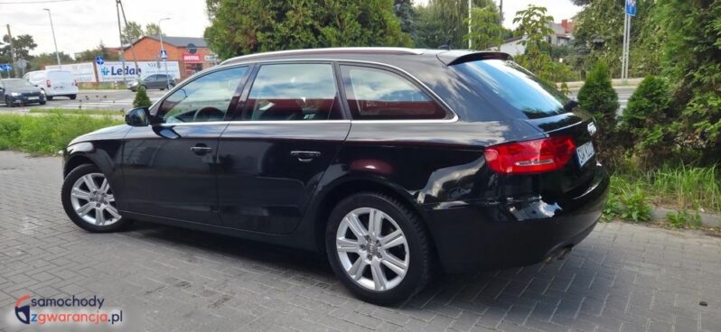 Audi A4 Avant 2.0 TDI DPF Attraction full