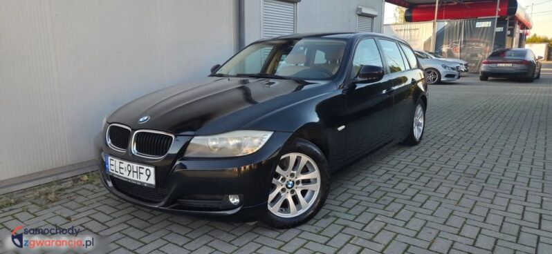 BMW Seria 3 318d DPF Touring full