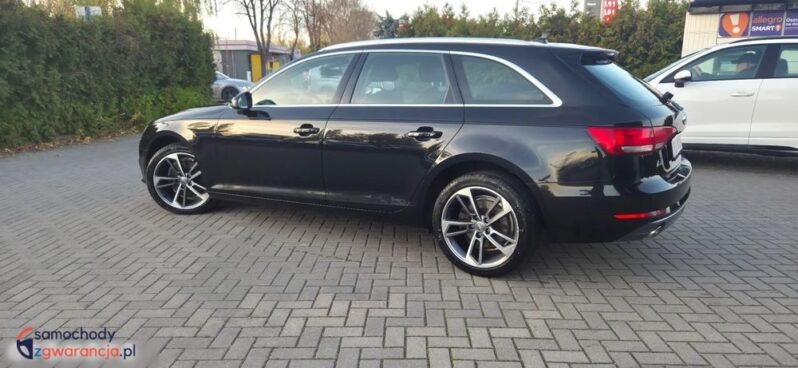 Audi A4 Avant 2.0 TDI full
