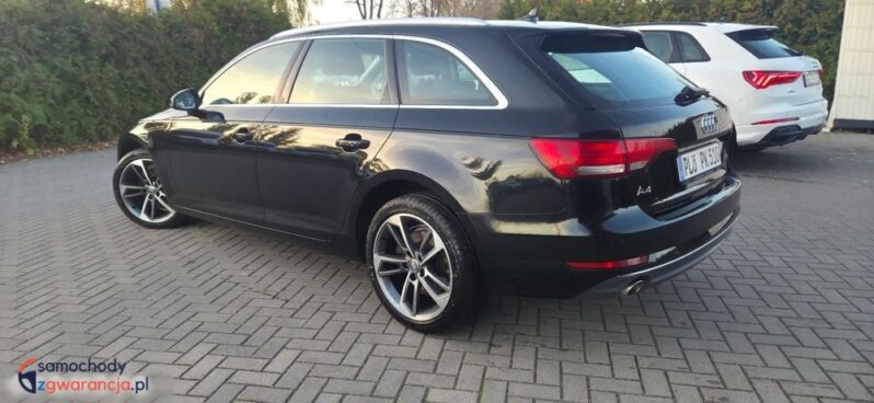 Audi A4 Avant 2.0 TDI full