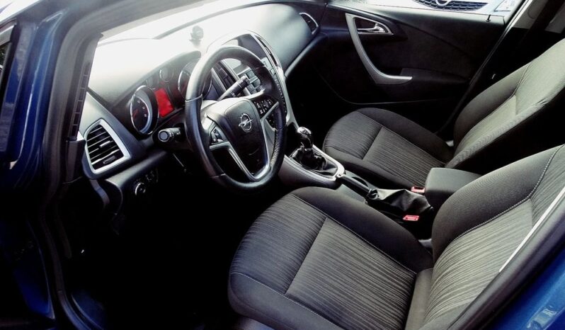 Opel Astra – 2011r.! 1.4 Turbo ! Navigacja! Klima! 5 drzwi! Zarejestrowany! full