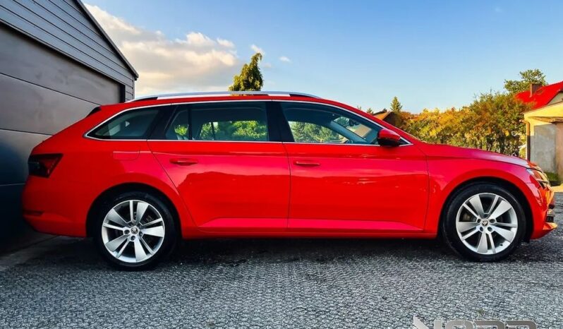 Skoda Superb Combi 2.0 TDI DSG Style full