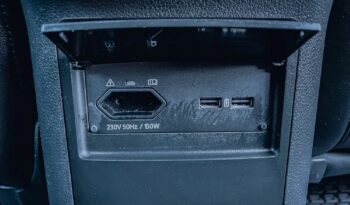 Skoda Superb Combi 2.0 TDI DSG Style full