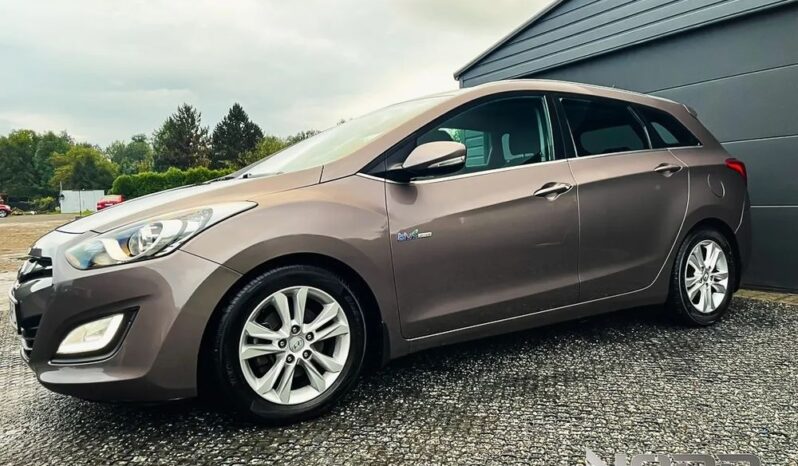 Hyundai i30 1.6 CRDi BlueDrive Comfort full