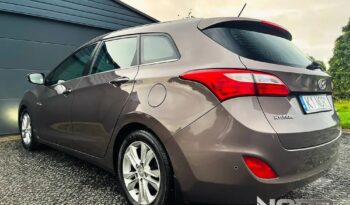 Hyundai i30 1.6 CRDi BlueDrive Comfort full