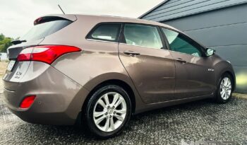 Hyundai i30 1.6 CRDi BlueDrive Comfort full