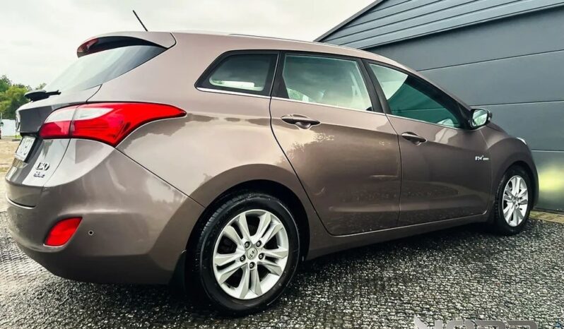 Hyundai i30 1.6 CRDi BlueDrive Comfort full