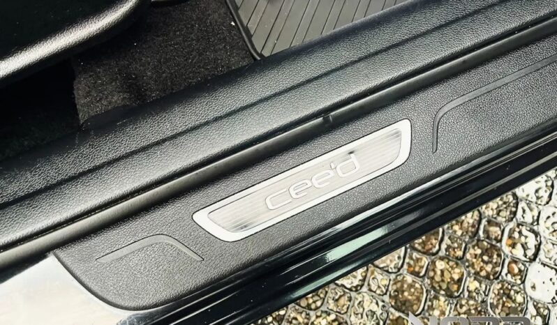 Kia Ceed Cee’d 1.6 CRDi L full