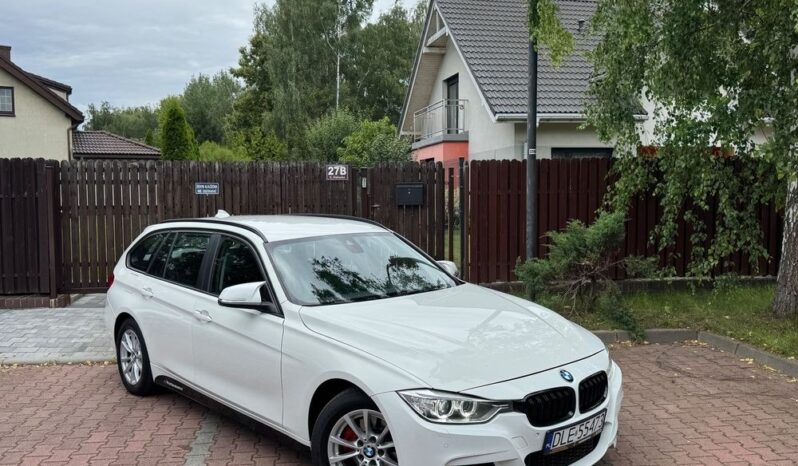 BMW Seria 3 320d Touring Sport Line full