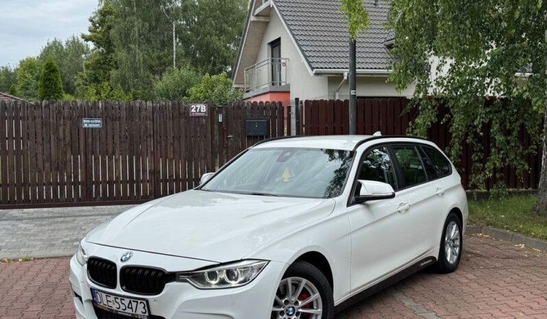 BMW Seria 3 320d Touring Sport Line full
